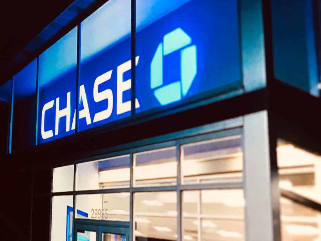 When Does Chase Report To Credit Bureaus?